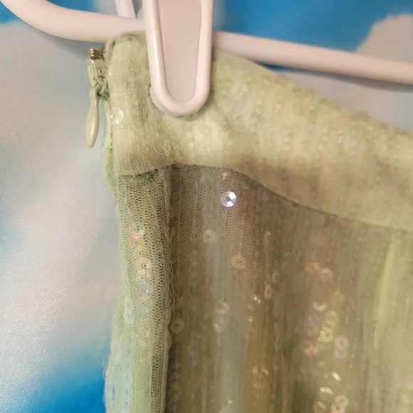 House Of Harlow 1960 NWOT Sage Green Sequin Wide Leg Pants Ladies Size‎ 6